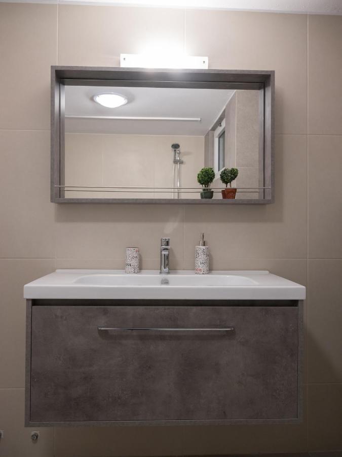 City Center Apartment In Great Location Iraklio Eksteriør billede